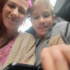 What neighborhood in the area has the best Christmas lights, I'm talking  basically every house is decorated, like an unspoken competition is  occurring. Thank you 🎄💚❤️