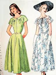 See more ideas about sundress pattern, dresses, short wedding dress. 40s Dress Fashion Dresses