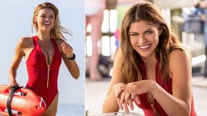 I believe they both were only in the first 2 or 3 seasons before moving on to other things. Baywatch Amazing Or Awful Bbc News