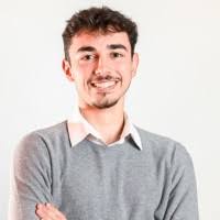 40+ perfiles de «Evia»