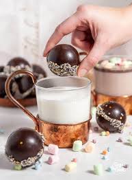 The Best Hot Chocolate Bomb Recipe Tutorial Sugar Geek Show Recipe In 2020 Chocolate Bomb Diy Hot Chocolate Christmas Hot Chocolate