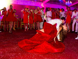 Thus, here's victoria swarovski in a wedding gown made by michael cinco. Inside Extravagant Wedding Of 23 Year Old Swarovski Crystal Heiress
