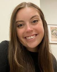 Laura Bowling's Instagram, Twitter & Facebook