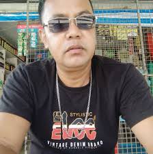 BINTANA TANGUB #275- RESELLERS IN 6-2'S BEST CHICKEN AND PORK LUMPIA