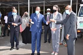 Jun 20, 2021 · the two urged health cs mutahi kagwe to source vaccines for kenyans to ease the current situation. Republic Of Kenya Receives Mobile Labs From The Eac Secretariat