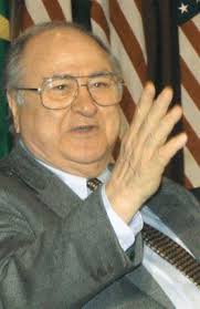 SD Democrats go with new, younger leadership in hopes of righting party's  ship