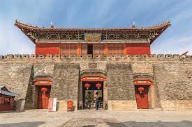 The area is best known for its ocean islands, hot springs, river drifting, as well as being one of the hometowns of overseas chinese. Taishan Links Emperors Gods Shine News