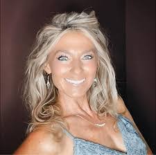 Jenifer Bailey's Instagram, Twitter & Facebook