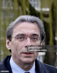 649 Bureau Maire Photos & High Res Pictures