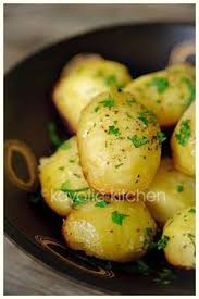 Potatoes Baked In Chicken Broth Garlic And Butter So Good They Get Crispy On The Bottom But Stay Fluffy Inside Chocked F Recipes Food Dishes Food And Drink