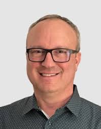 Scott Ducker's Instagram, Twitter & Facebook