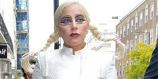 20.06.2016 · presenter tv perempuan perlihatkan celana dalam saat siaran. Foto Celana Dalam Kelihatan Lady Gaga Jadi Bahan Tontonan Kapanlagi Com