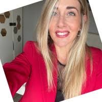 70+ perfiles de «Daniela Cattaneo»