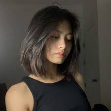 This is your sign to cut your hair short again 💇🏻‍♀️✨