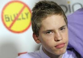 Alex Libby's Instagram, Twitter & Facebook