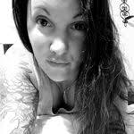 Heather Feigel's Instagram, Twitter & Facebook