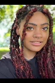 Olivia Piper's Instagram, Twitter & Facebook