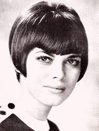 As she would say, her professional career which began on the 21st of november 1965, has up to now for almost 40 years been a fairy tale come true. Mireille Mathieu