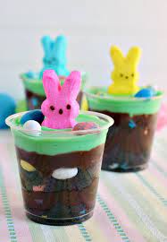 Violet and her little brother bud are hosting an egg hunt in roblox royale high. Easter Egg Hunt Pudding Cups Recipe Bunny Peeps Mom By The Beach Easter Edibles Pudding Cup Recipes Easter Dessert