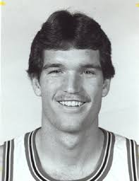 2007-08 Men's Basketball Media Guide www.niuhuskies.com