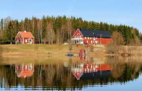 Haus kaufen in schweden schweden zählt zu den weltweit sichersten urlaubsländern. Haus Am See Seenahe Schweden Immobilien Online