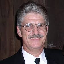 Scott Fraley's Instagram, Twitter & Facebook