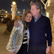 يسرا وأروى جودة وصناع حرب أهلية ضيوف منى الشاذلى على cbc. Ø²Ù‡Ø±Ø© Ø§Ù„Ø®Ù„ÙŠØ¬ Ø´Ø§Ù‡Ø¯ Ù‚Ø¨Ù„Ø© Ø²ÙˆØ¬ ÙŠØ³Ø±Ø§ ØªØ´Ø¹Ù„ Ø§Ù„Ø³ÙˆØ´ÙŠØ§Ù„ Ù…ÙŠØ¯ÙŠØ§