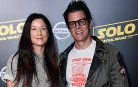 Johnny knoxville and his wife, melanie, have separated after nearly 12 years of marriage. Who Is Johnny Knoxville Wife Naomi Nelson What Is Her Nationality And Ethnicity Explore Naomi Nelson Wiki Bio Age Height American Actors Naomi Net Worth