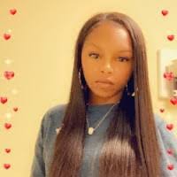 Kimberly Soles's Instagram, Twitter & Facebook