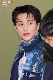 𝗠𝗔𝗣𝗟𝗘 𝗕𝗢𝗬🍁