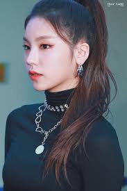 Pin Oleh Iamasevenhead Di Blackpink Wanita Gadis Korea Artis