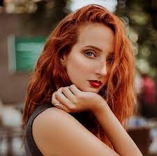 Today Could Be The Start Of Something Beautiful Http Getawife Net Long Hair Styles Hair Styles Beauty Job