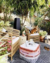 How To Style Out Your Outdoor Space So You Ll Actually Use It No Matter How Big Or Small It Is Emily Henderson Outdoor Pouf Outdoor Space Patio Lounge
