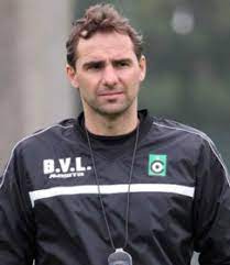 Met enkele vlijmscherpe counters maakten we. Bart Van Lancker Bij Ons Gebeurt Alles In Overleg Brugge Het Nieuwsblad Mobile