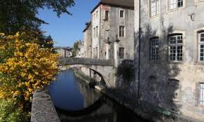 Cuisine française, locale / régionale, cuisine du monde, restauration rapide. Les 10 Meilleurs Hotels A Lons Le Saunier A Partir De 60