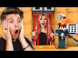 Saving Brianna From A Cardboard Minecraft Prison Youtube Preston Playz Minecraft Prison