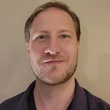 Christopher Kayser's Instagram, Twitter & Facebook