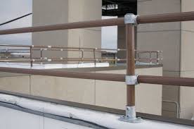 The fence in the picture above comes with 6 fiberglass pickets and 25ft of fencing. Temporary Handrail Ideas Temporary Safety Railing Easy To Install Ready To Ship