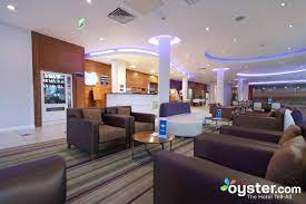 The nearby m11 and m25 motorways provide easy access to the city and london stansted airport (stn), half an hour's drive away. Holiday Inn Express London Newbury Park Review What To Really Expect If You Stay