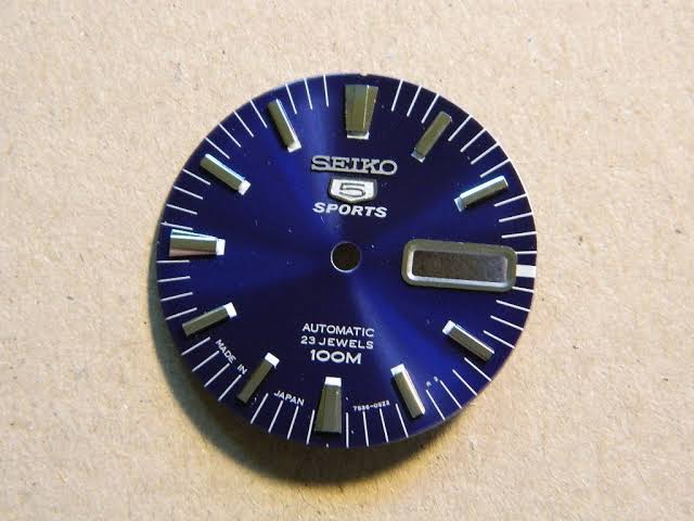 Question] Can someone explain to me what is a "sunburst" dial? : r/Watches