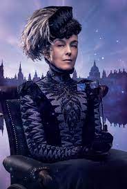 Günün en güzel saatleri bunlar. Lavinia Bidlow The Nevers Wiki Fandom