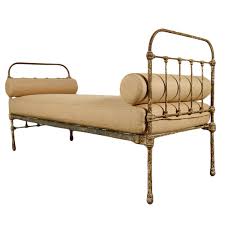 Antique french wrought iron day bed folding white garden bench f/s from japan. Antique French Daybed For Sale In Uk View 73 Bargains