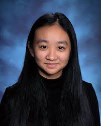 Ariana Persaud's Instagram, Twitter & Facebook