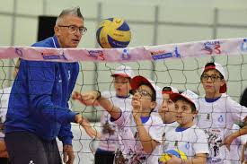 Dopo sfiderà ancora una volta mimì nel campionato mondiale femminile di pallavolo del 1970. Gioca Volley S3 In Sicurezza Ancona Accoglie Il Tour Della Schiacciata E Della Sicurezza Ferroviaria Federvolley