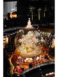 廣州近2萬人為了這個亮燈雪球而瘋狂｜Trip.com 廣州