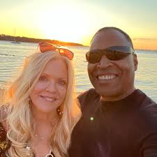 UFT President Michael Mulgrew, UFT officers, educators and elected  officials called