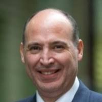 Correo electrónico y teléfono de Lori Spoon