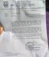 Namun surat edaran juga sering dan umum dipergunakan dengan. Goriau Saat Rt Rw Malah Jadi Juru Tagih Bpjs Demi Tutupi Utang Negara