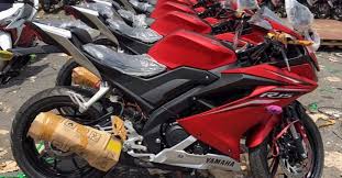 One of the best sporty designed 150cc bike in india. Yamaha R15 V3 0 Priced In Vietnam At Vnd 110 Million