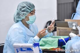 威脅 龍吟虎嘯：感到壓力 這就對了 強詞有理：如假包換的種族滅絕 雪地鴻爪：濫用公帑倒公家米 君事觀察：社會反斗星 筆下風雲：花開兩朵 一嬌一殘 橫眉冷. Sd 3muk9efzlbm